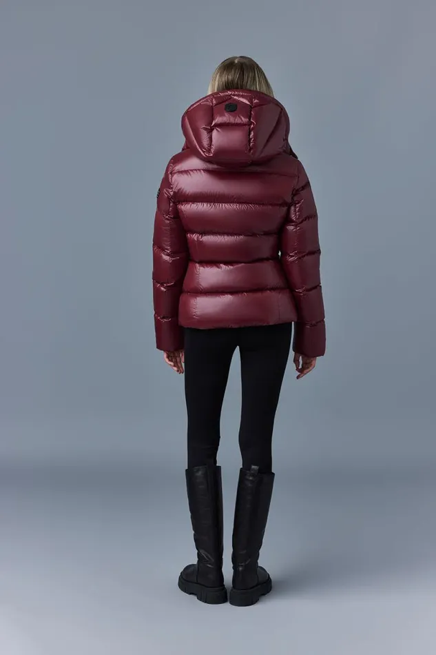 Puffers Women Mackage MADALYN Lustrous Light Down Jacket With Hood For Ladies Black Puffers Women Mackage MADALYN Lustrous Light Down Jacket With Hood For Ladies Black