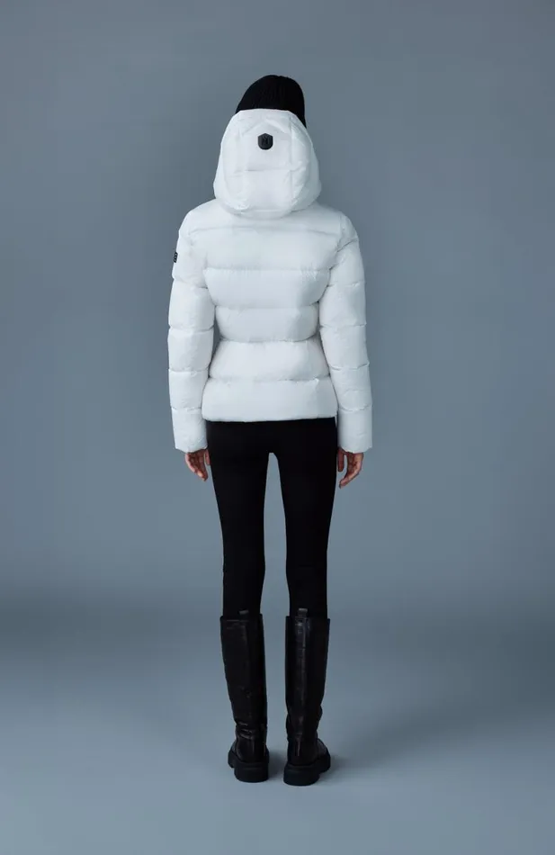 Puffers Women Mackage MADALYN Lustrous Light Down Jacket With Hood For Ladies Black Puffers Women Mackage MADALYN Lustrous Light Down Jacket With Hood For Ladies Black
