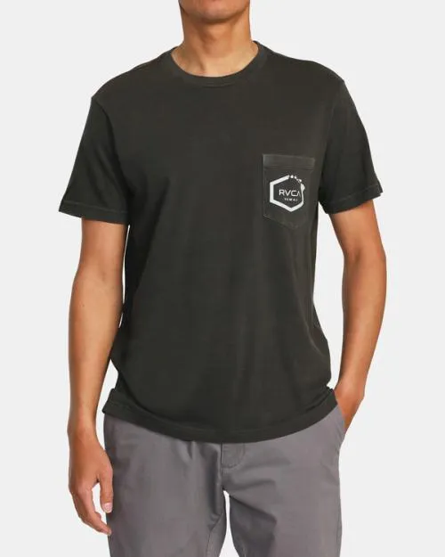 Rvca Hawaii Island Hex Pocket Tee Pirate Black Men Short Sleeves
