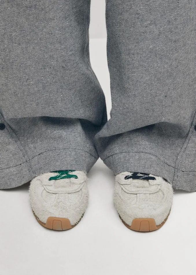 Sneakers WomenMen ALOHAS Tb56 Suede Fuzzy Light Grey