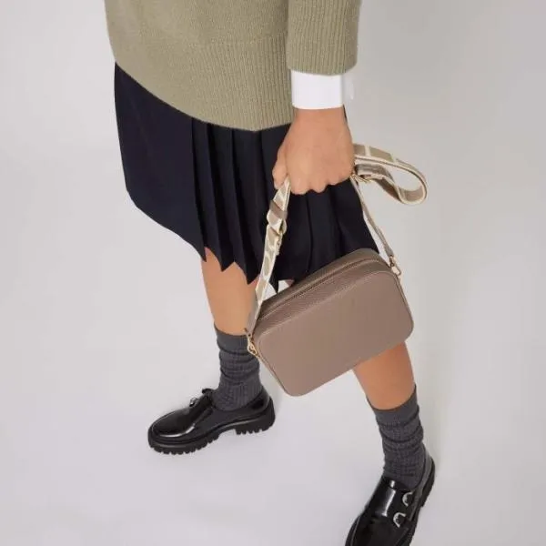 Tebe Medium Warm Taupe 2 Women Coccinelle Crossbody Bags