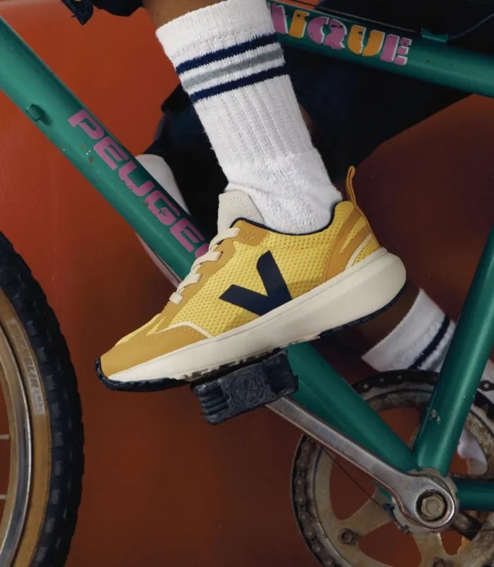 VEJA Canary Kids CANARY ALVEOMESH TONIC BLACK