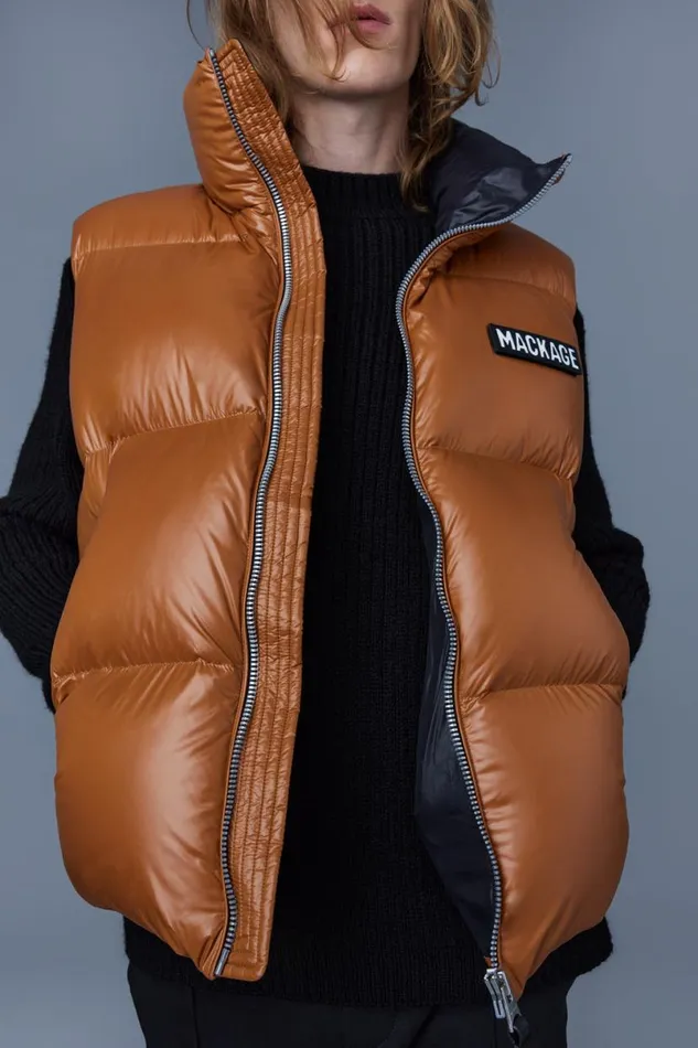 Vests Men Mackage KANE Lustrous Light Down Vest With Funnel Collar Black
