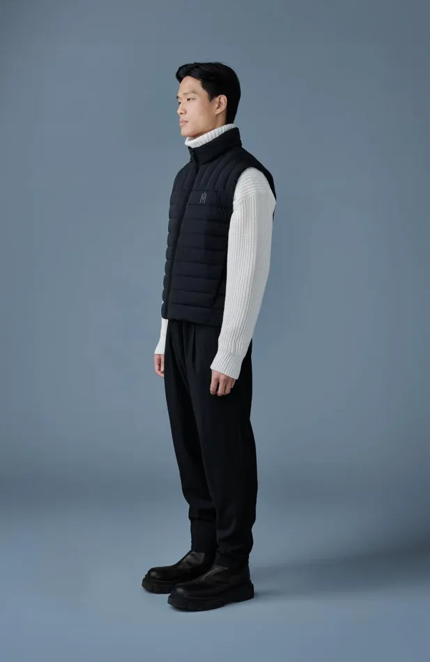 Vests Men Mackage TITUS Perpendicular Channel Quilt Down Vest Black Vests Men Mackage TITUS Perpendicular Channel Quilt Down Vest Black