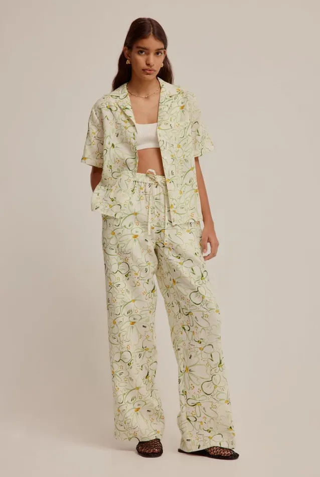 Woman Venroy Shirts Printed Linen Camp Collar Shirt