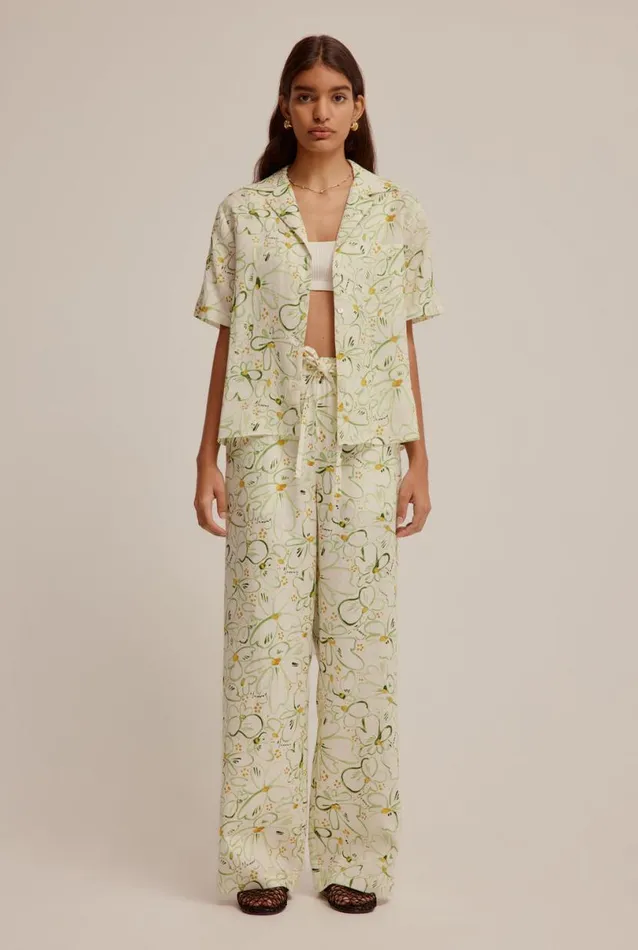 Woman Venroy Shirts Printed Linen Camp Collar Shirt