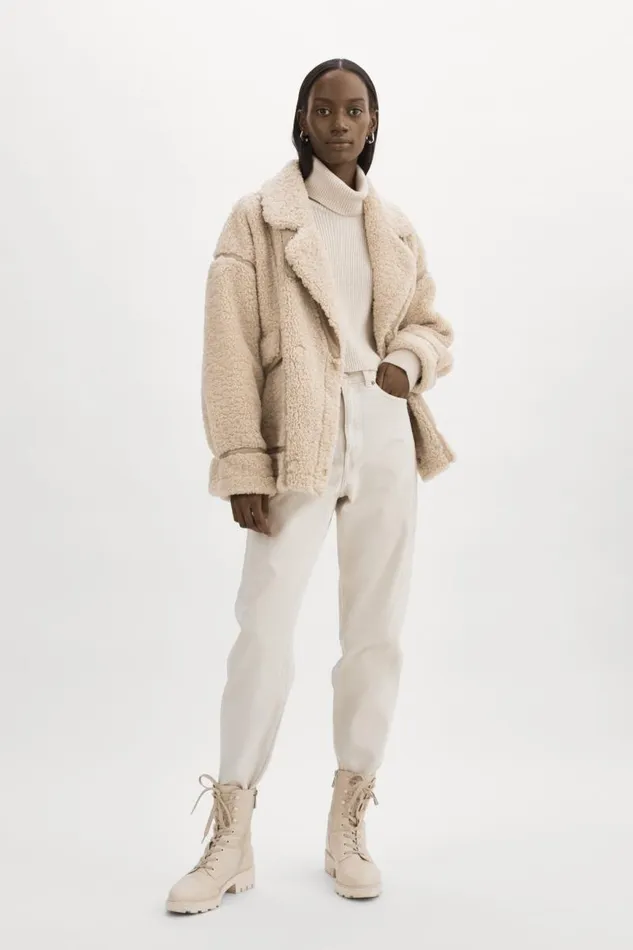 Women BADU Oversized Faux Shearling Jacket Beige LAMARQUE Sherpa Women BADU Oversized Faux Shearling Jacket Beige LAMARQUE Sherpa