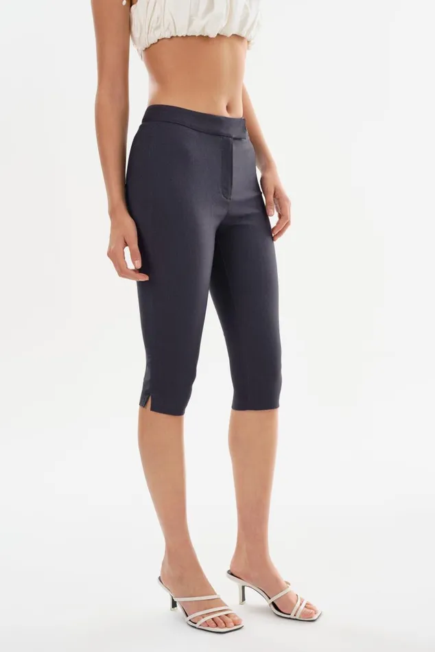 Women CELINE Stretch Twill Capri Heather Navy LAMARQUE Pants and Shorts Women CELINE Stretch Twill Capri Heather Navy LAMARQUE Pants and Shorts