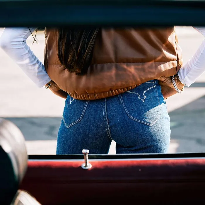 Women Denim Ariat Ultra High Rise Bria Wide Leg Jeans Low Dip Rinse Women Denim Ariat Ultra High Rise Bria Wide Leg Jeans Low Dip Rinse
