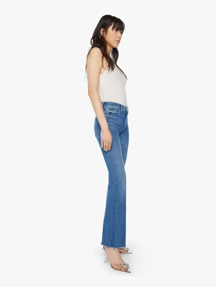 Women Flare Mother Denim The Weekender Fray Medium Blue