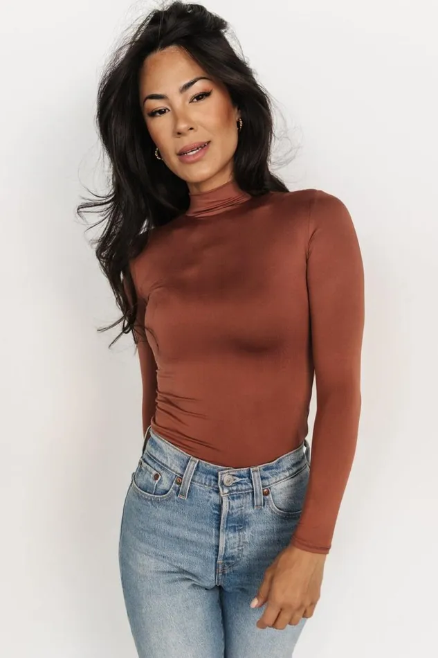 Women Juni Turtleneck Dusty Brick Baltic Born Blouses and Shirts