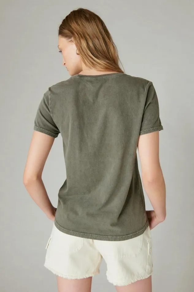 Women Lucky Brand Graphic Tees Americas Favorite Classic Crew Turkish Coffee