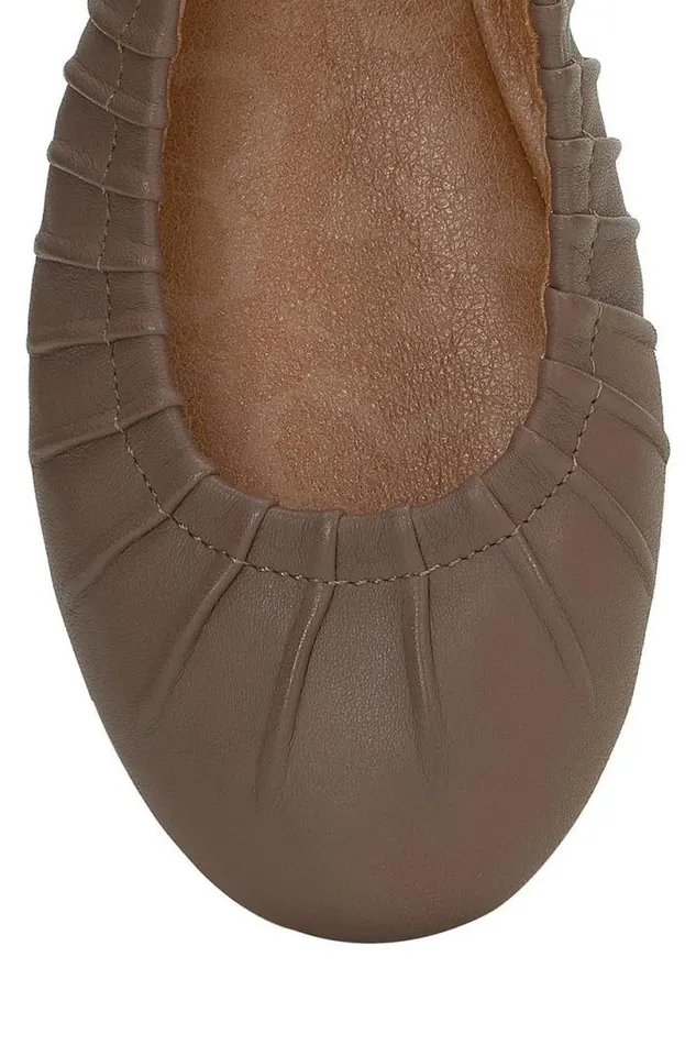 Women Lucky Brand Shoes Erla Flat Open Brownrust