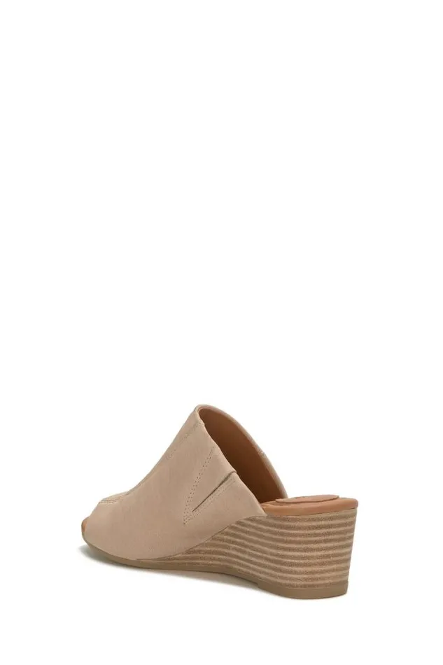 Women Lucky Brand Shoes Malenka Wedge Medium Beige