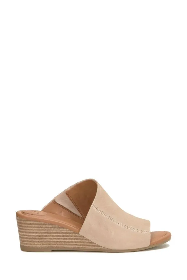 Women Lucky Brand Shoes Malenka Wedge Medium Beige