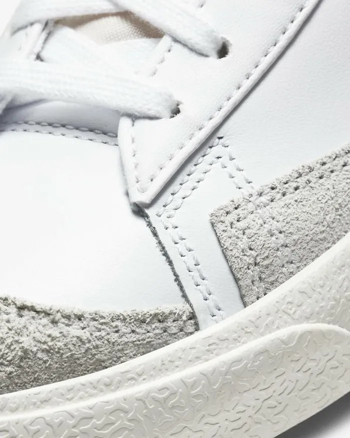 Women Nike All Shoes Blazer Mid 03977 Whitesailpeachblack
