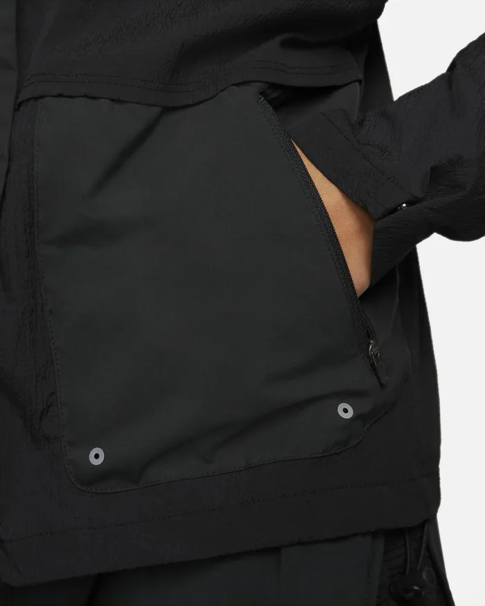 Women Nike Jackets ThermaFIT Run Division Black