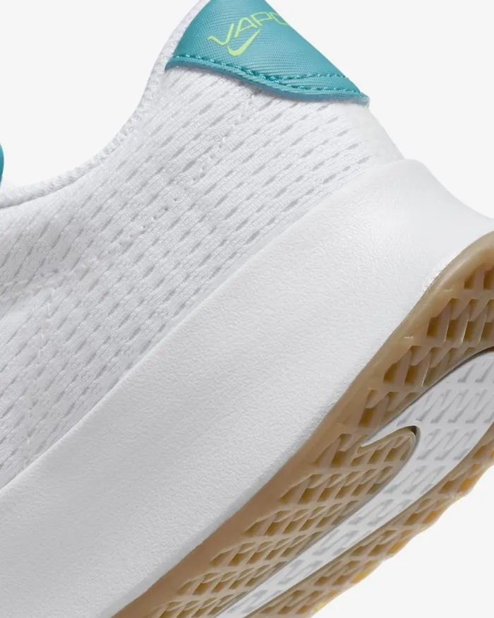 Women Nike Tennis NikeCourt Vapor Lite 2 Whitelime Blastgum Light Brownteal Nebula