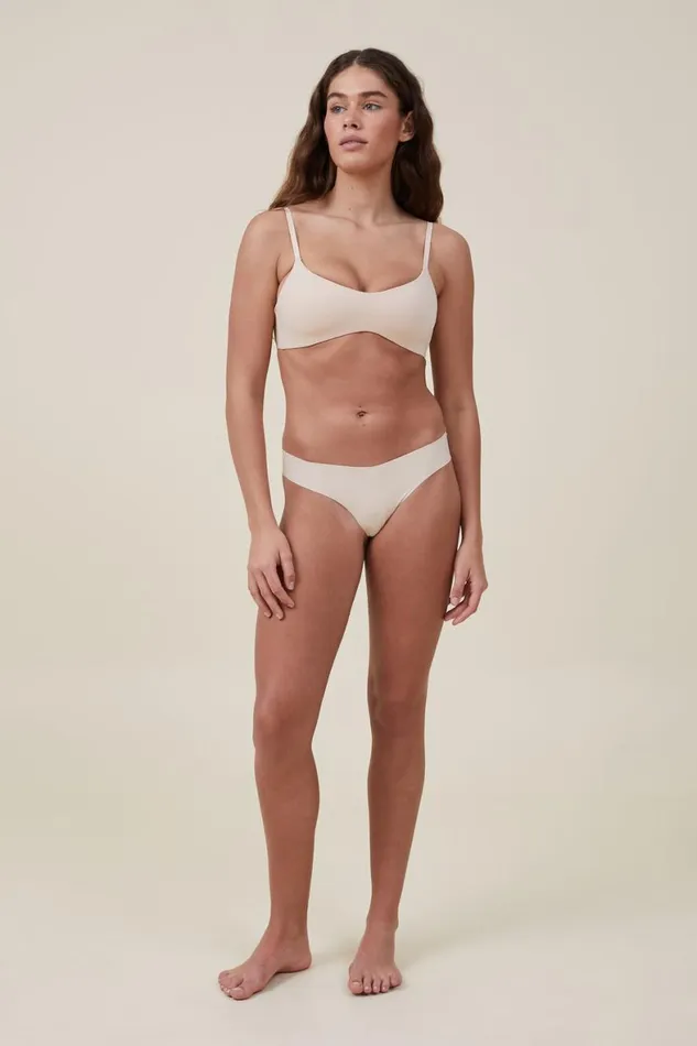 Women Panties Cotton On The Invisible Thong Brief r Frappe