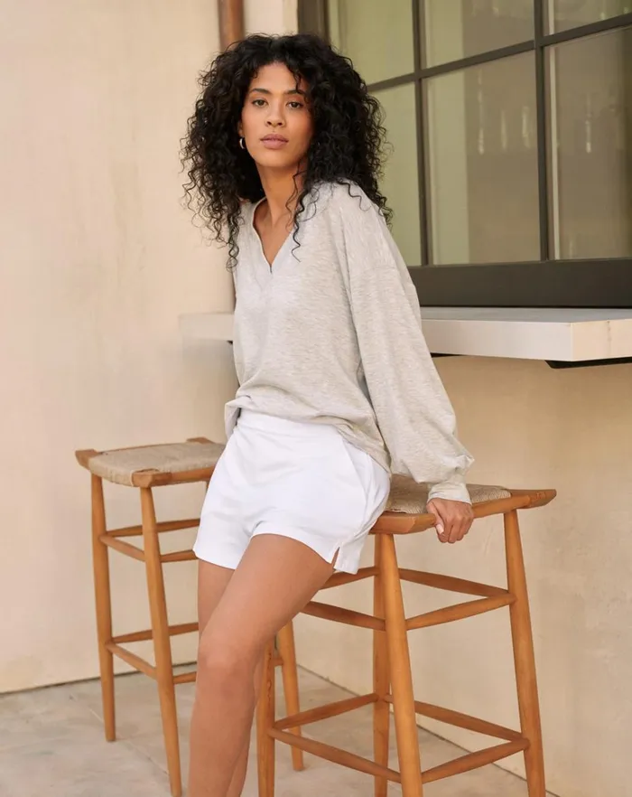 Women Shirts and Tops TravisMathew CLOUD TERRY VNECK TOP Heather Light Grey