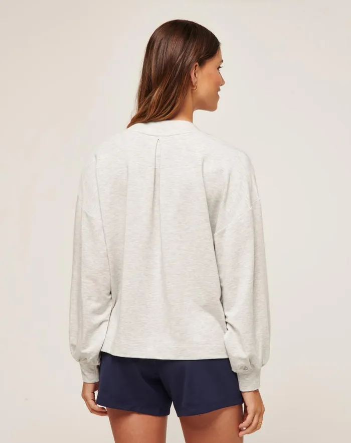 Women Shirts and Tops TravisMathew CLOUD TERRY VNECK TOP Heather Light Grey