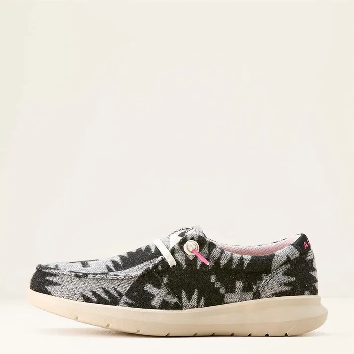Women Shoes and Sneakers Ariat Hilo Shoe Black and White Flannel Blanket