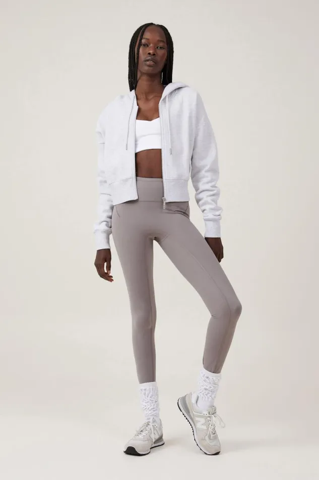 Women Sweats and Hoodies Cotton On Plush Essential Graphic Cropped Zip Through Cherry Dreamlcn Amber Vittoria