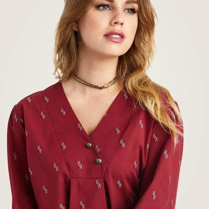 Women TShirts and Tops Ariat Peasant Top Chimayo Blouse Chimayo Dobby Women TShirts and Tops Ariat Peasant Top Chimayo Blouse Chimayo Dobby
