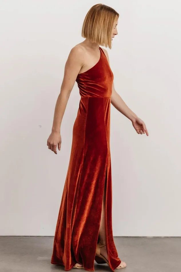 Women Tatiana Velvet One Shoulder Maxi Dress Rust Baltic Born The Guest Edit Women Tatiana Velvet One Shoulder Maxi Dress Rust Baltic Born The Guest Edit