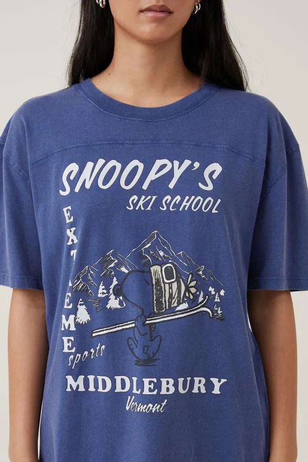Women Tops Cotton On The Oversized Yoke Detail Tee Lcn Pea Snoopy Peanuts Ski School Vintage Na