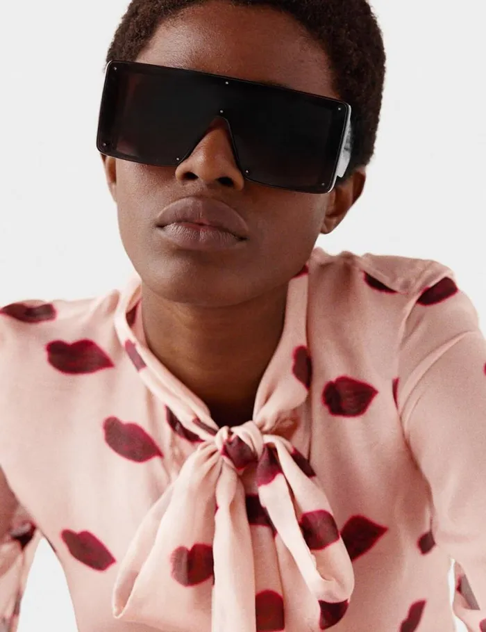 Women Translucent Square Sunglasses Translucent Black Monochrome Stella McCartney Sunglasses Women Translucent Square Sunglasses Translucent Black Monochrome Stella McCartney Sunglasses