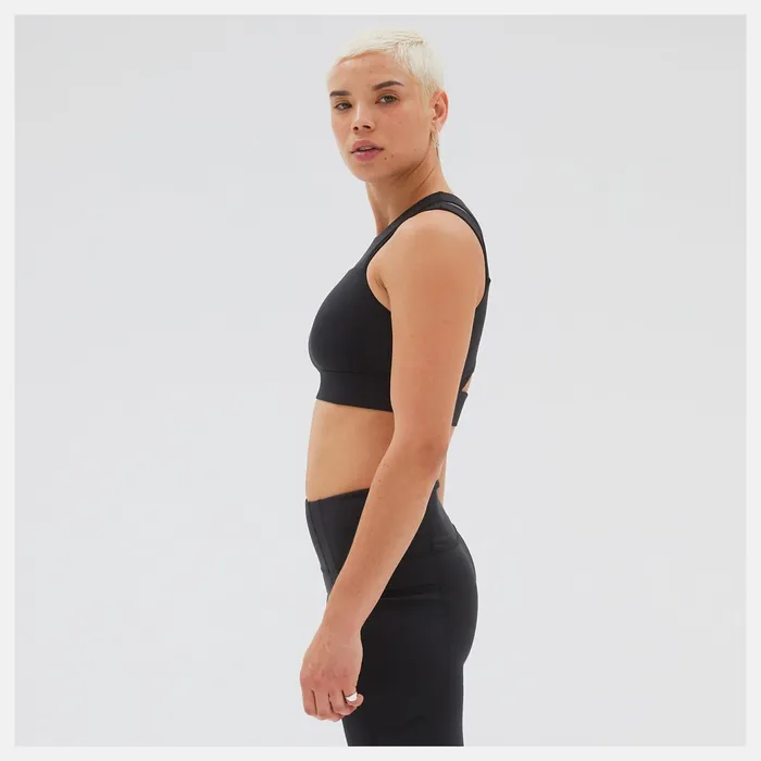 Women United Airlines NYC Half Shape Shield Crop Bra Black New Balance Sports Bras Women United Airlines NYC Half Shape Shield Crop Bra Black New Balance Sports Bras