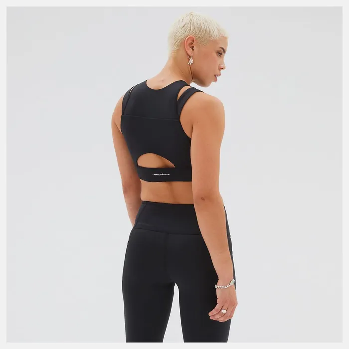 Women United Airlines NYC Half Shape Shield Crop Bra Black New Balance Sports Bras Women United Airlines NYC Half Shape Shield Crop Bra Black New Balance Sports Bras