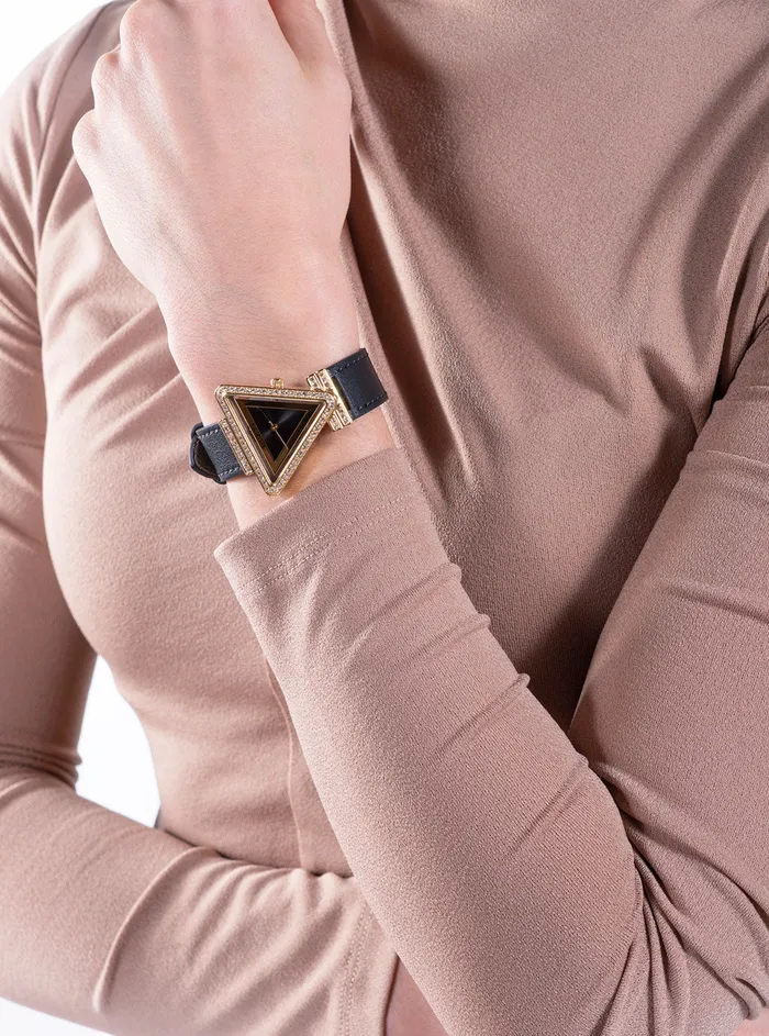 Women Watches GUESS Gold Black Fame Crystal Leather Watch Women Watches GUESS Gold Black Fame Crystal Leather Watch