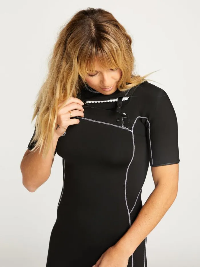 Womens Wetsuits Volcom Modulator 2mm Short Sleeve Wetsuit 8211 Black